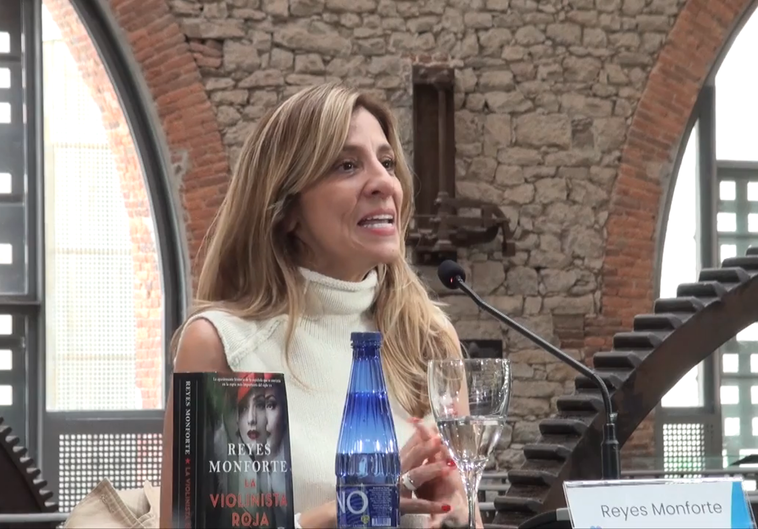 Reyes Monforte: «No creo en la literatura femenina; hay buena literatura o mala literatura»