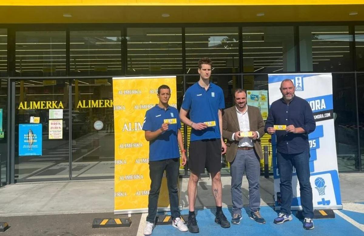 Alimerka se convierte desde esta temporada en patrocinador oficial del equipo de baloncesto Zamora Enamora.