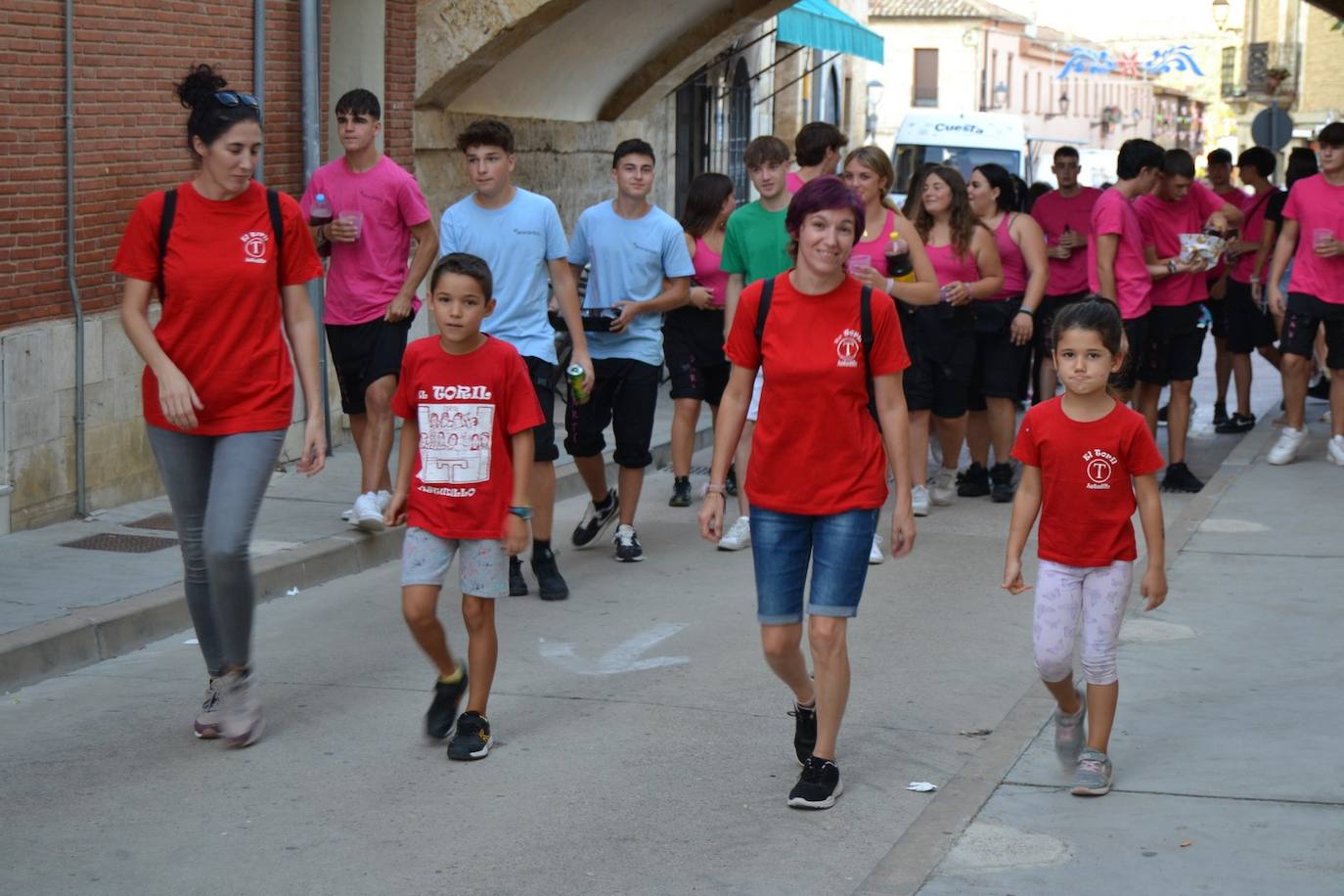 Astudillo se mete de lleno en sus fiestas de la Santa Cruz