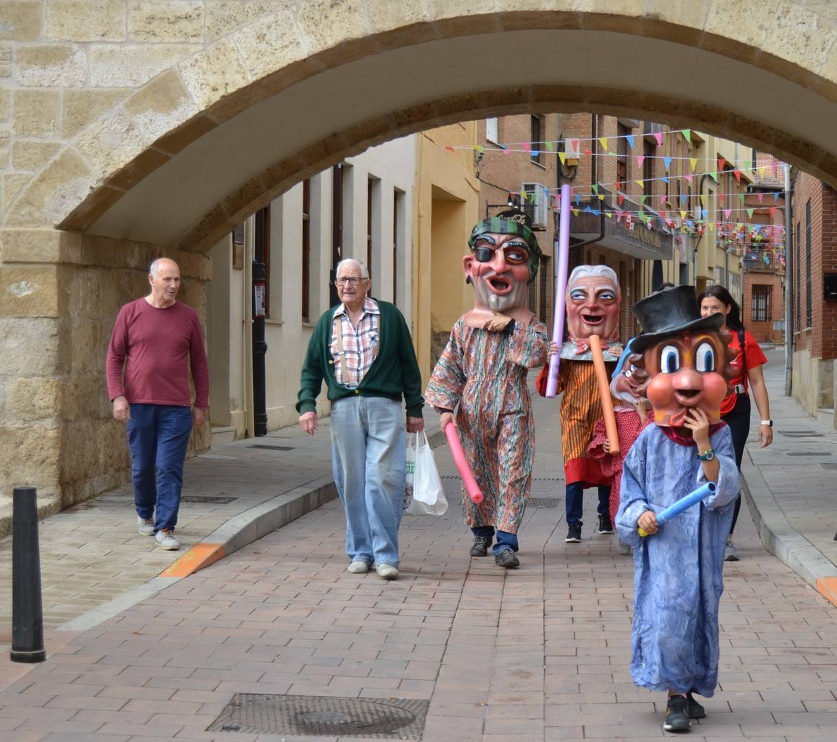 Astudillo se mete de lleno en sus fiestas de la Santa Cruz