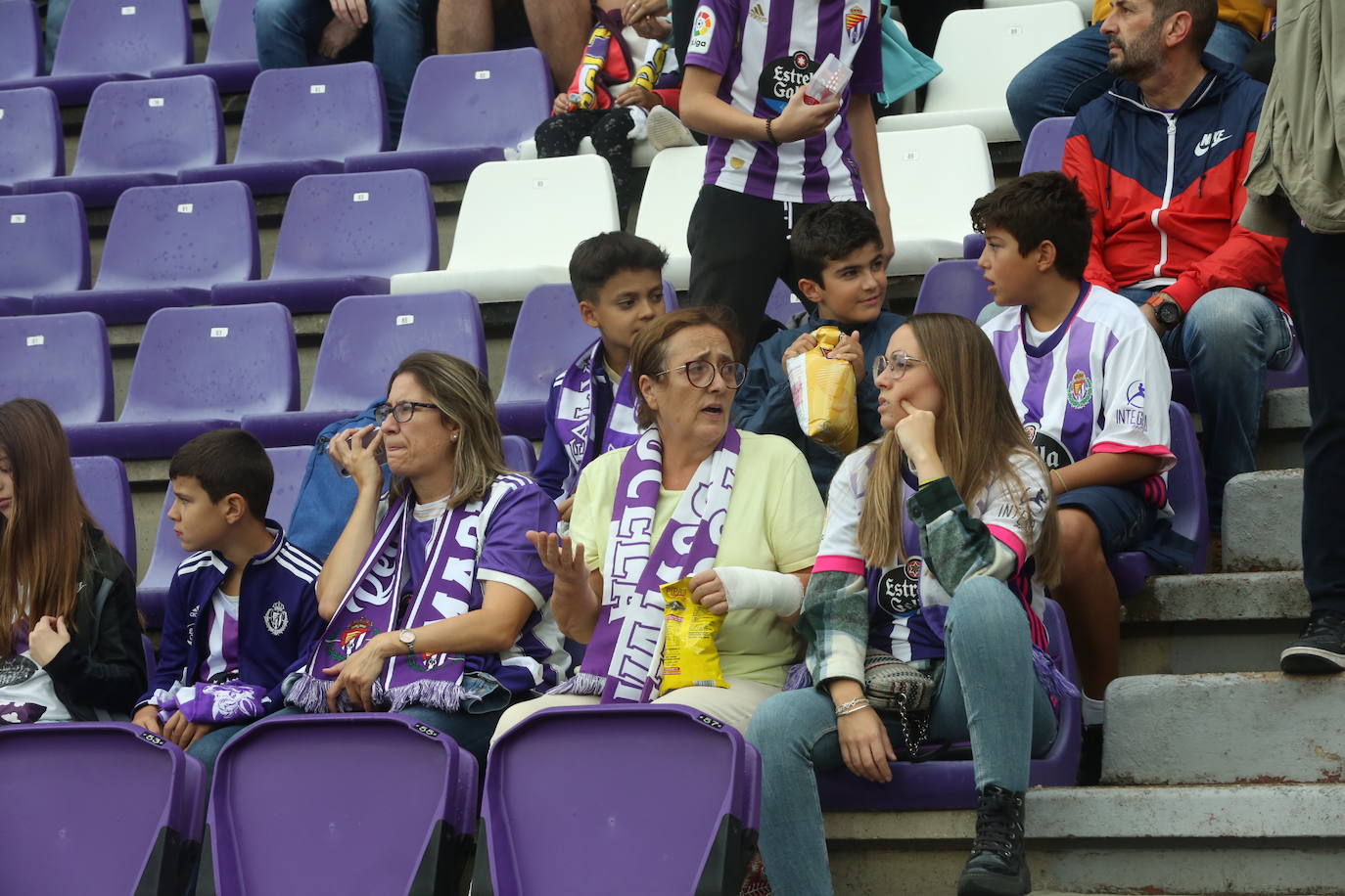 Búscate en las gradas del José Zorrilla (1/4)