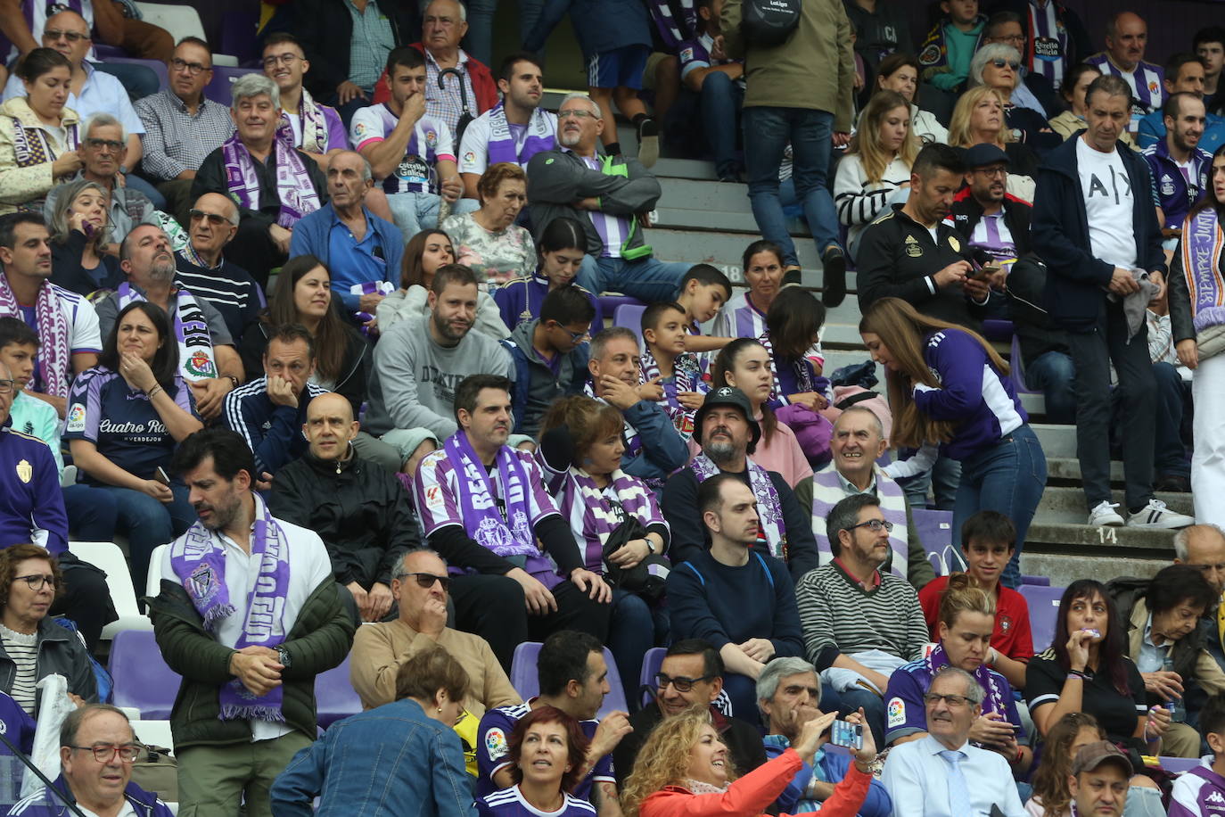 Búscate en las gradas del José Zorrilla (3/4)