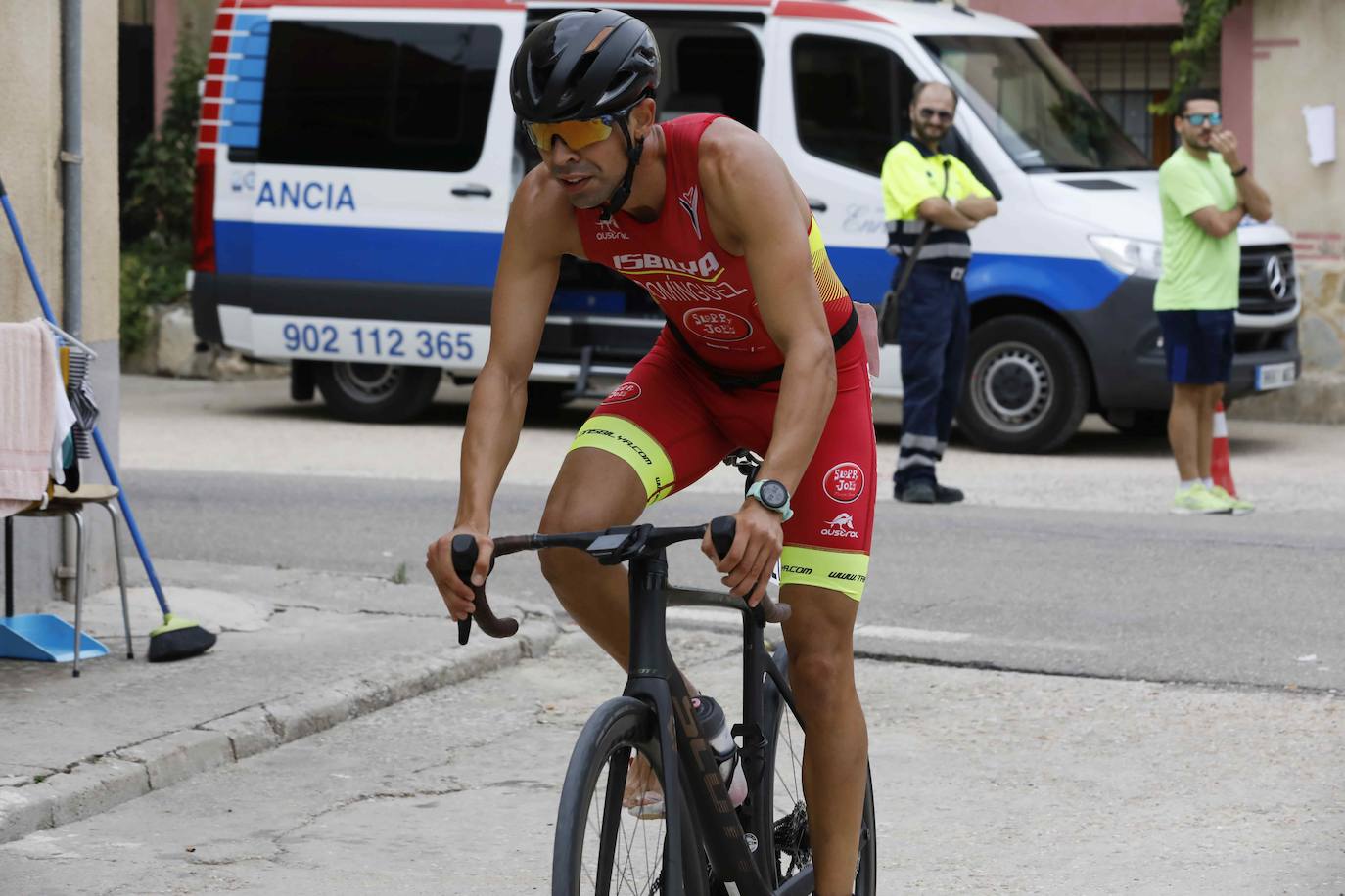 El Triatlón Bodegas de Valbuena de Duero, en imágenes