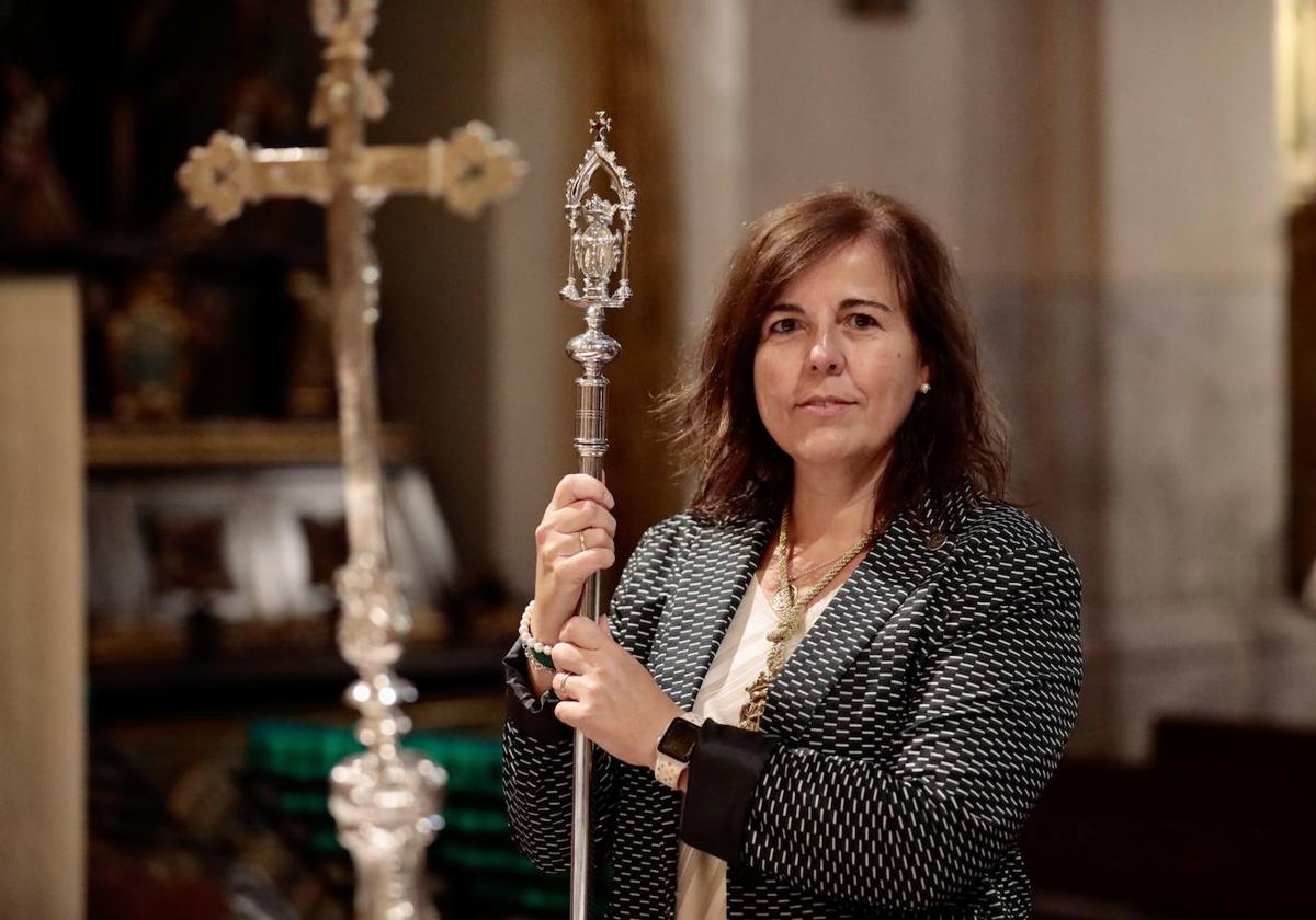 María José Fernández, presidenta de la cofradía de la Vera Cruz.