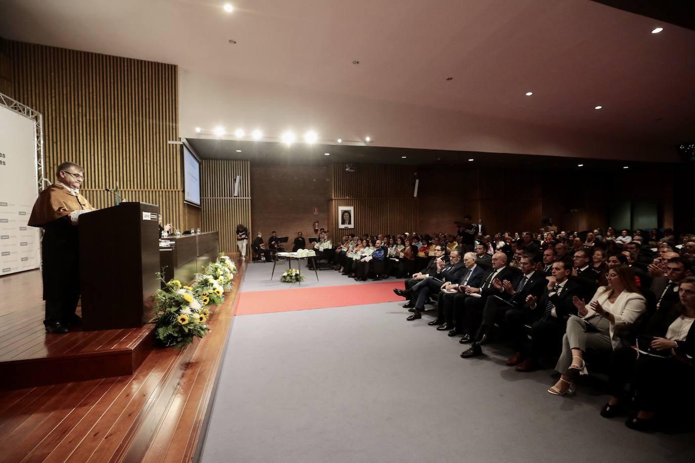 El inicio del curso en la Universidad Europea Miguel de Cervantes, en imágenes
