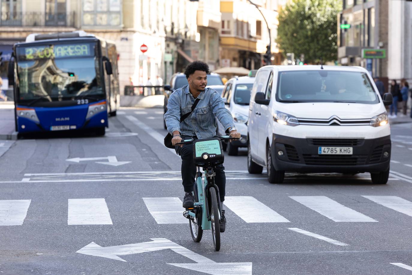 Imágenes del centro de Valladolid en el Día Sin Coche