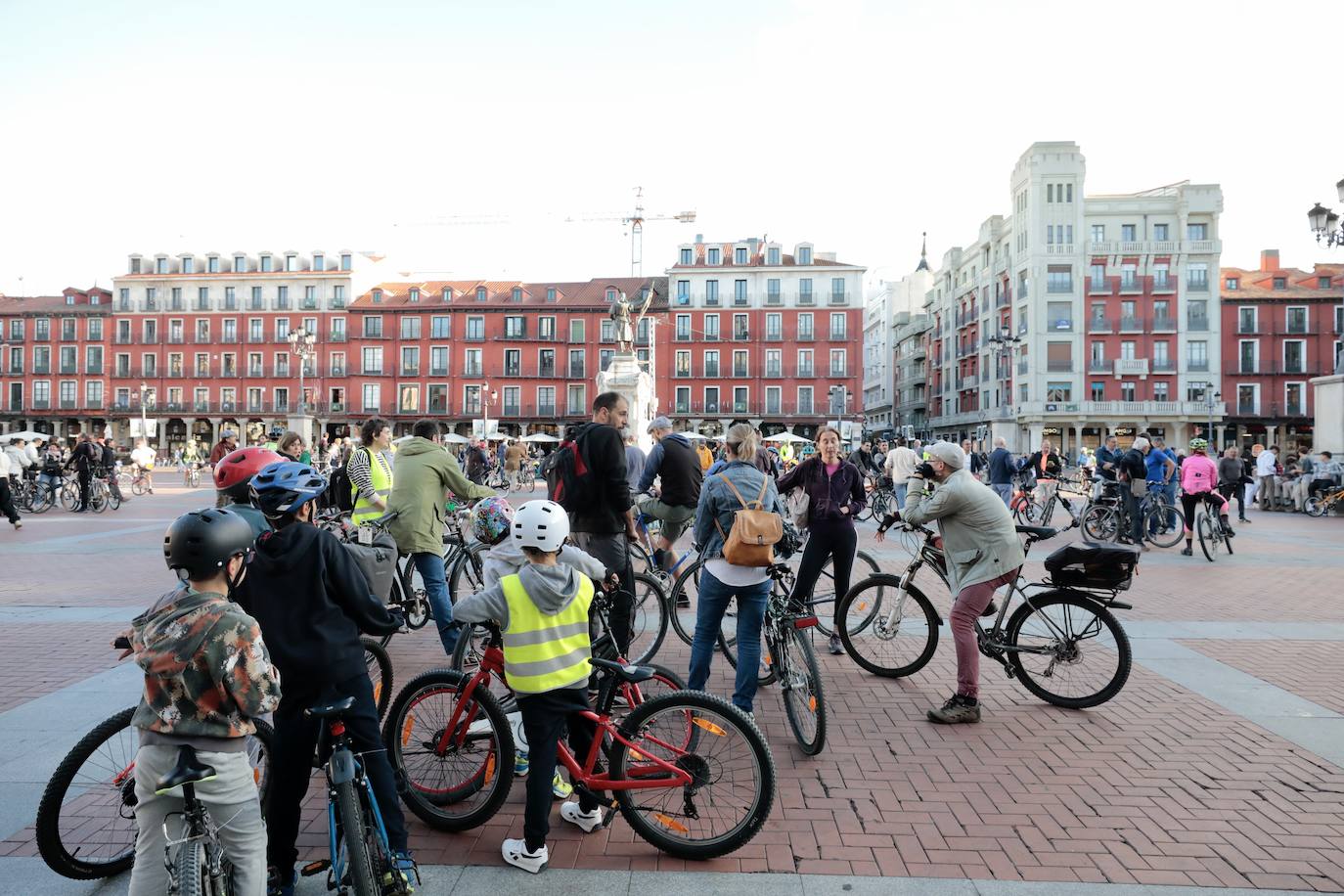 Las imágenes de la bicicletada del Día sin Coche en Valladolid