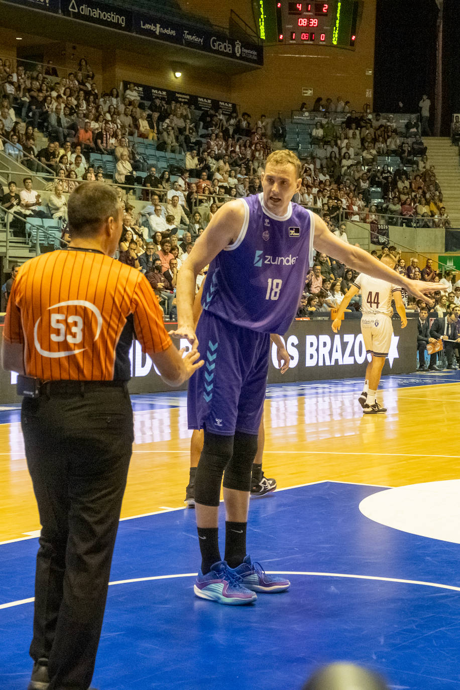 Duro estreno para el Zunder en ACB