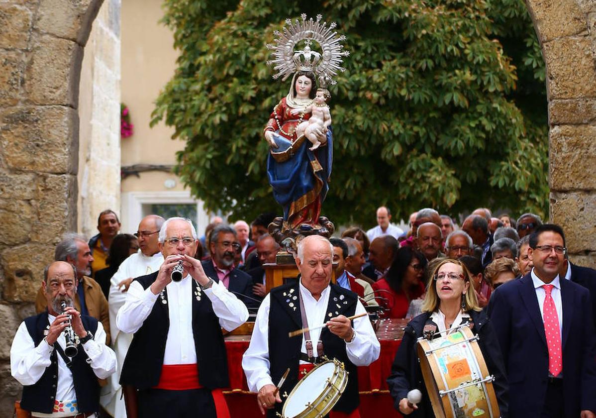 Procesión de la Virgen del Rosario