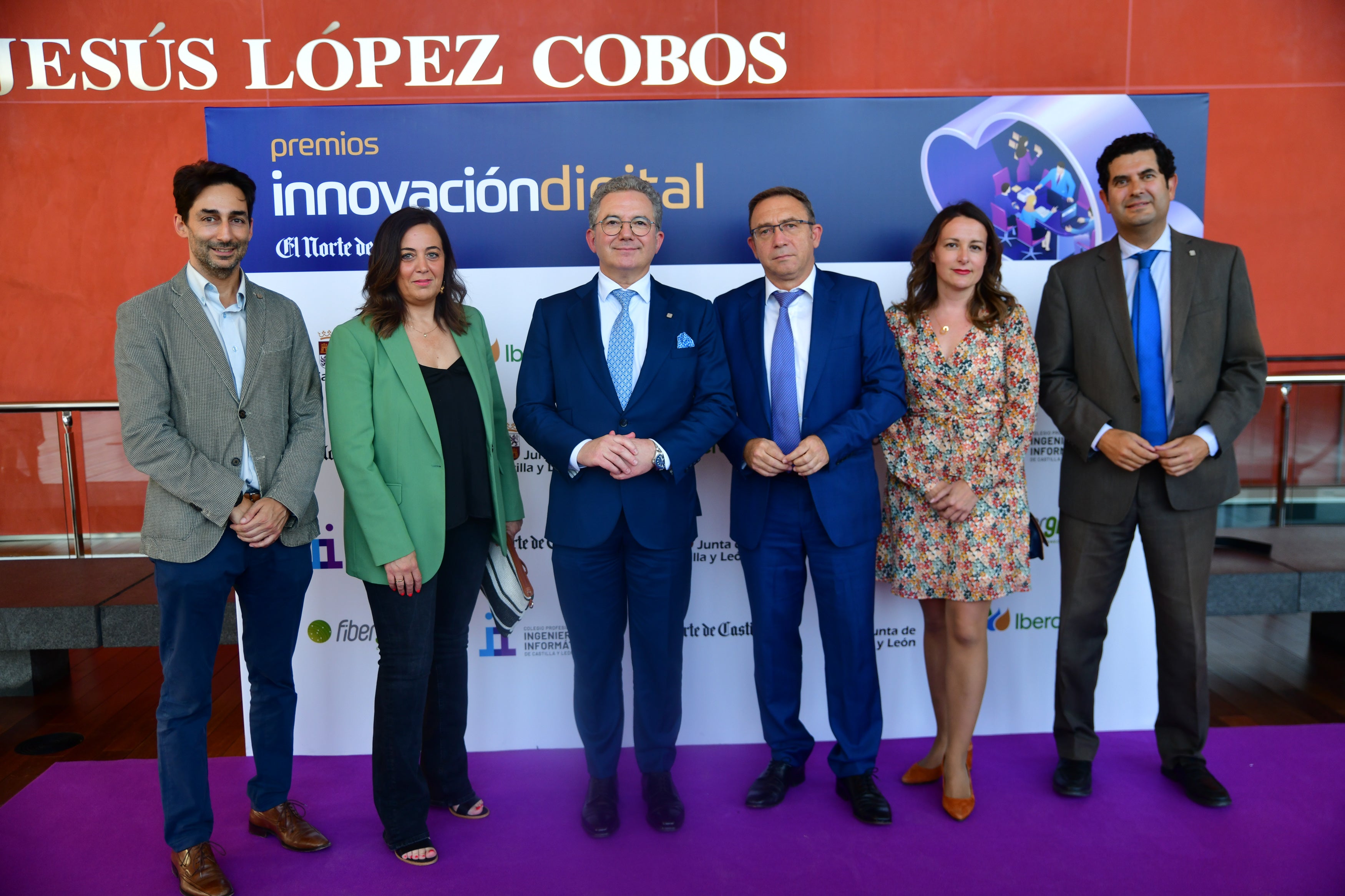 Luis Muñoz, Raquel Nieto, Pedro Palomo, Alberto Guerra, Miriam Fernández y Eduardo Estévez.