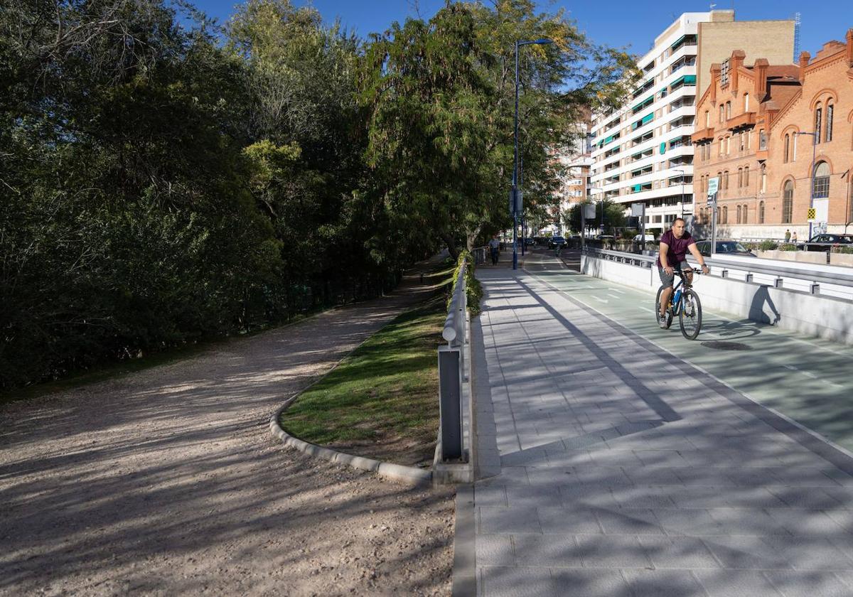 El Ayuntamiento rectifica el carril bici presentado en julio y lo lleva por las Moreras