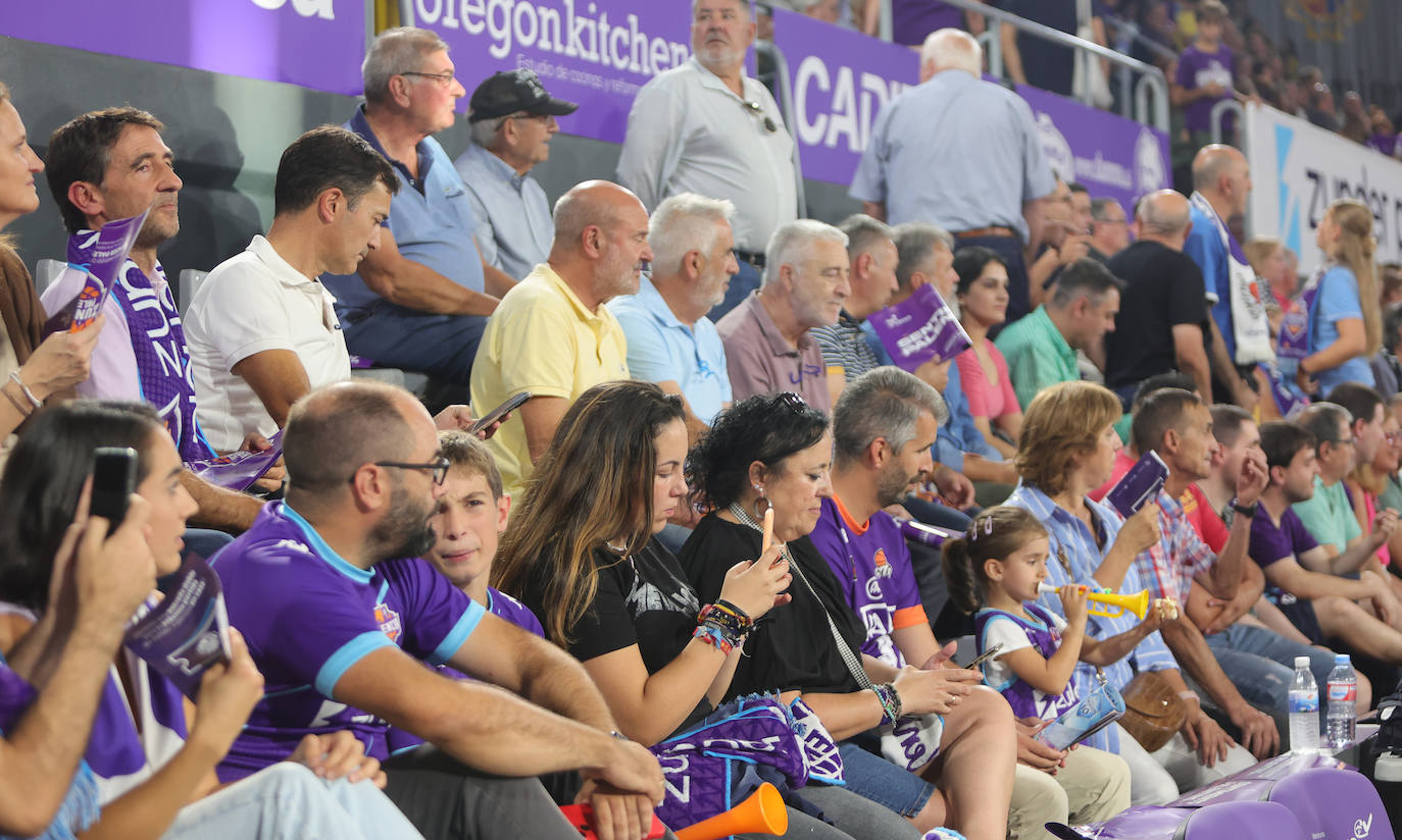 Búscate en las gradas en el Zunder Palencia-Barcelona