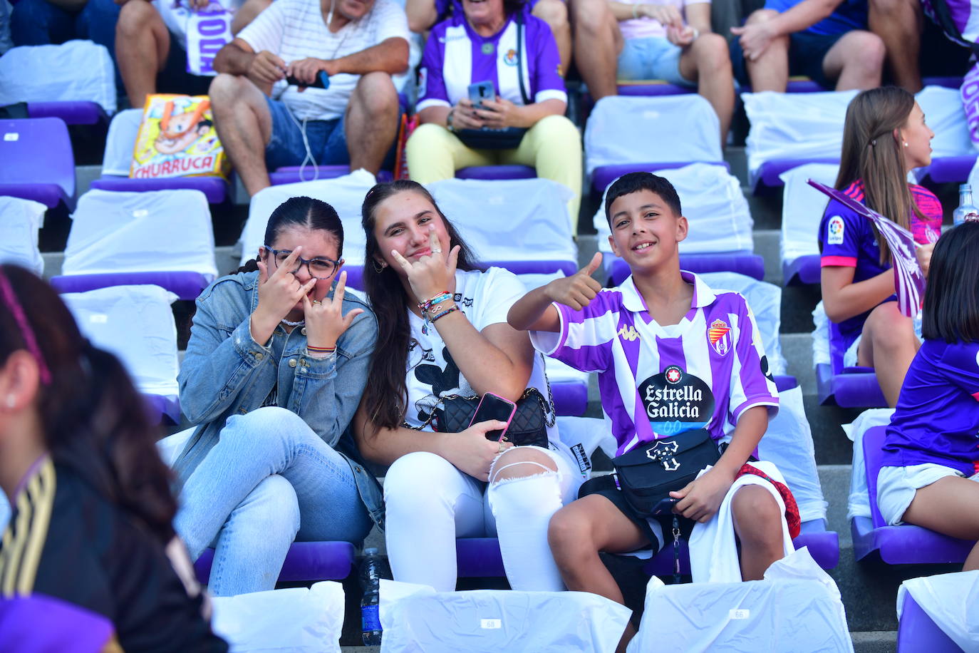 Búscate en la grada de Zorrilla (1/4)