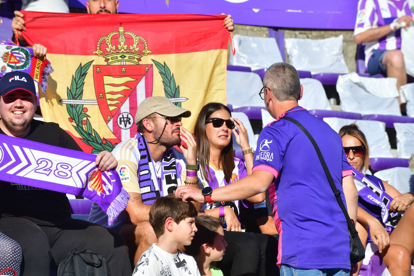 Búscate en la grada de Zorrilla (1/4)