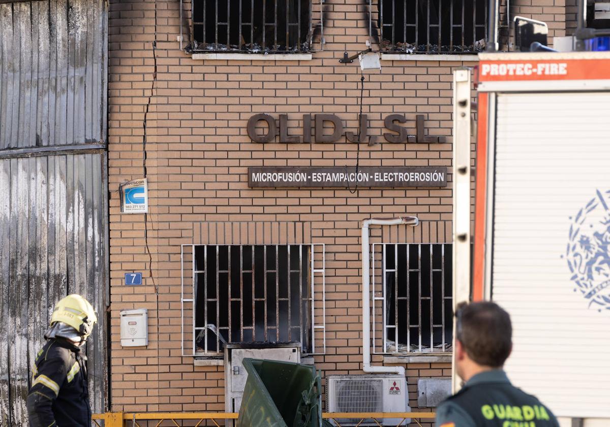 Incendio en tres naves de Santovenia de Pisuerga