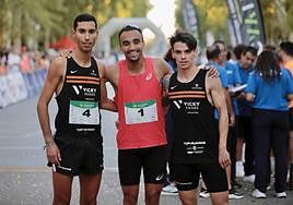 Podio de vencedores de la prueba masculina.