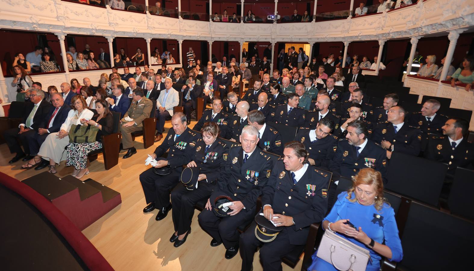 Palencia celebra la fiesta de la Policía Nacional