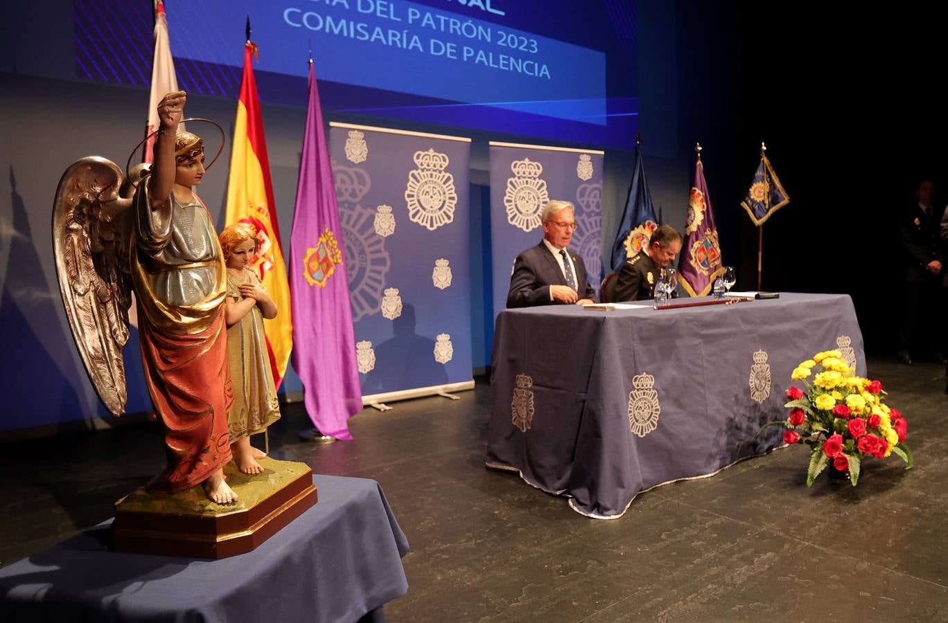 Palencia celebra la fiesta de la Policía Nacional