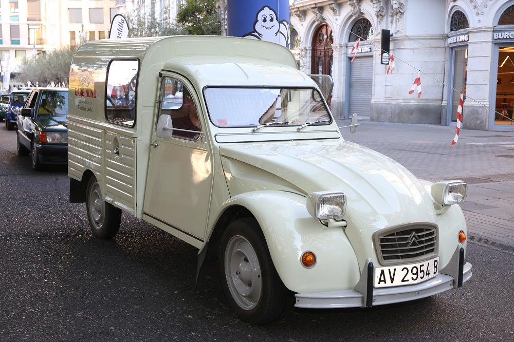 Galería de fotos | Llegada de los participantes al Valladolid Motor Vintage 1/7