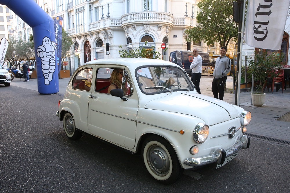 Galería de fotos | Llegada de los participantes al Valladolid Motor Vintage 3/7