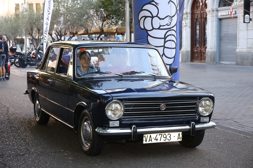 Galería de fotos | Llegada de los participantes al Valladolid Motor Vintage 3/7