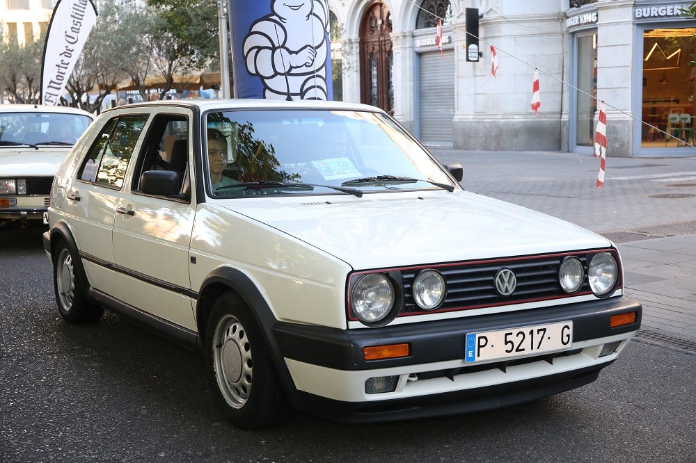 Galería de fotos | Llegada de los participantes al Valladolid Motor Vintage 4/7