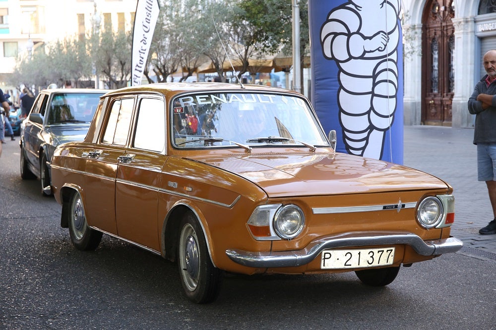 Galería de fotos | Llegada de los participantes al Valladolid Motor Vintage 4/7