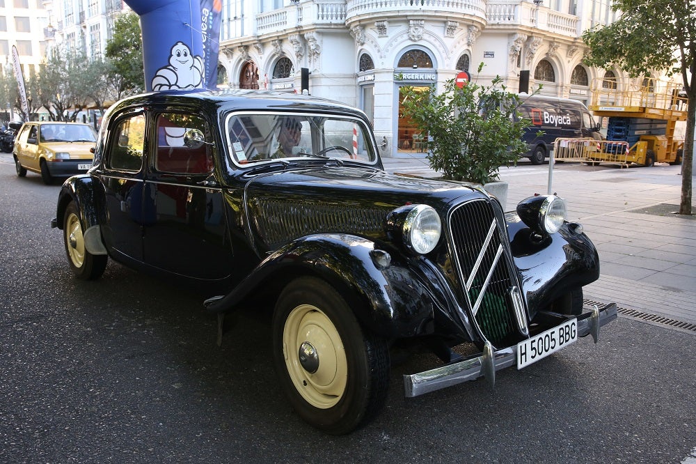 Galería de fotos | Llegada de los participantes al Valladolid Motor Vintage 5/7