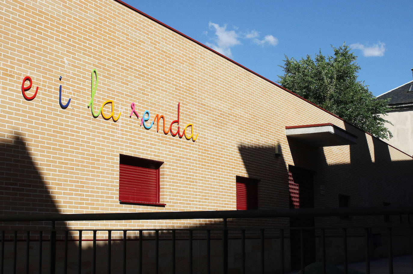 Escuela infantil La Senda, ubicada en el barrio de San Lorenzo.