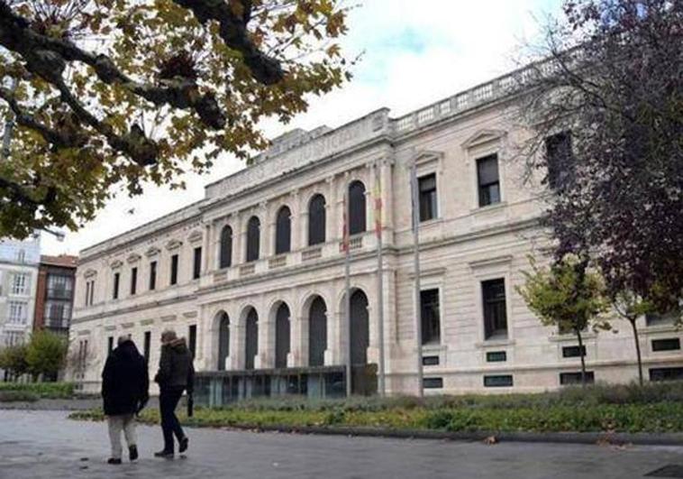 Año y medio de cárcel por apropiarse de 64.000 euros de su tío tutelado