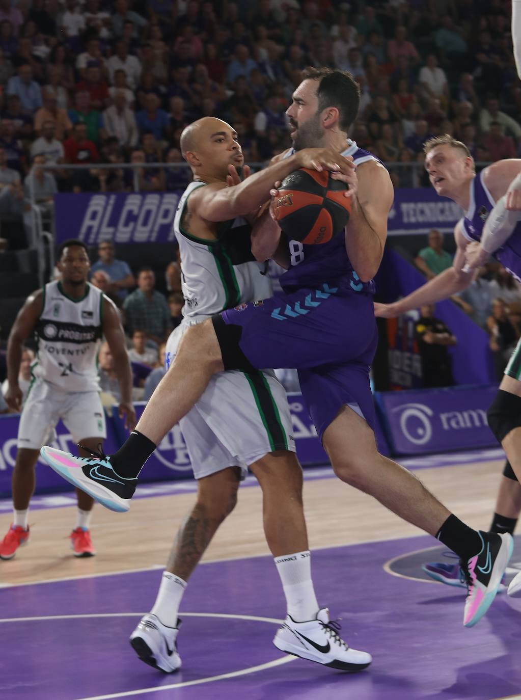 Zunder Palencia 69-75 Joventut Badalona