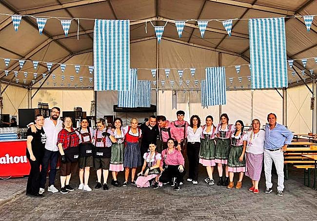 Carpa para la Oktoberfest de Olmedo.
