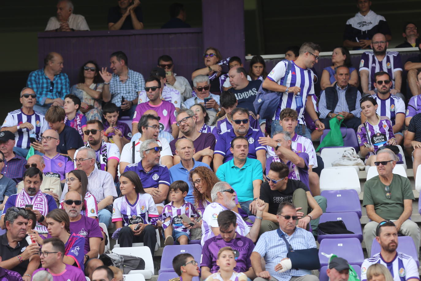 Búscate en la grada del José Zorrilla (1/4)