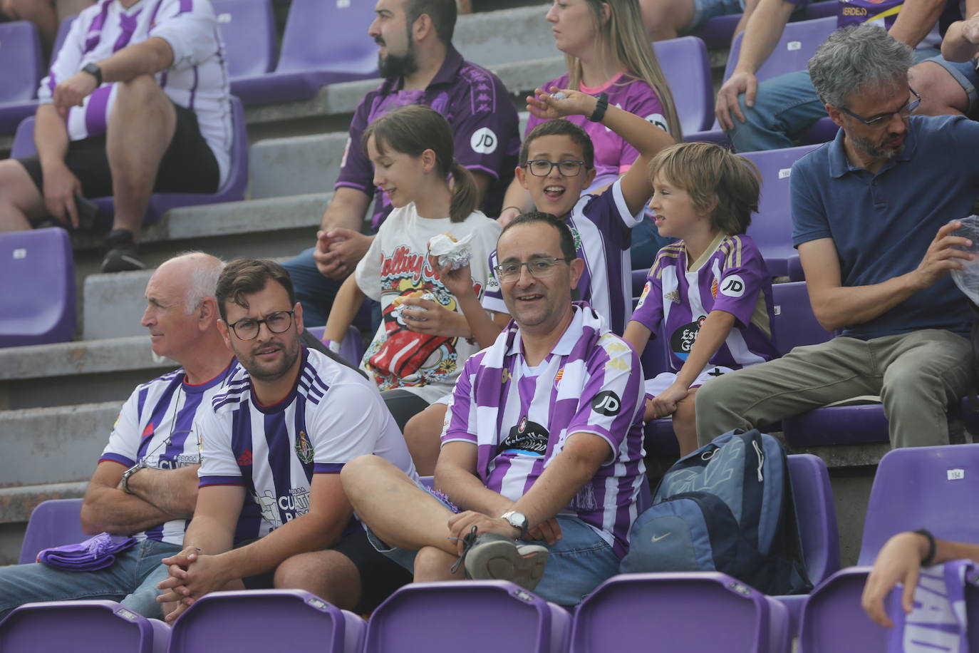 Búscate en la grada del José Zorrilla (3/4)