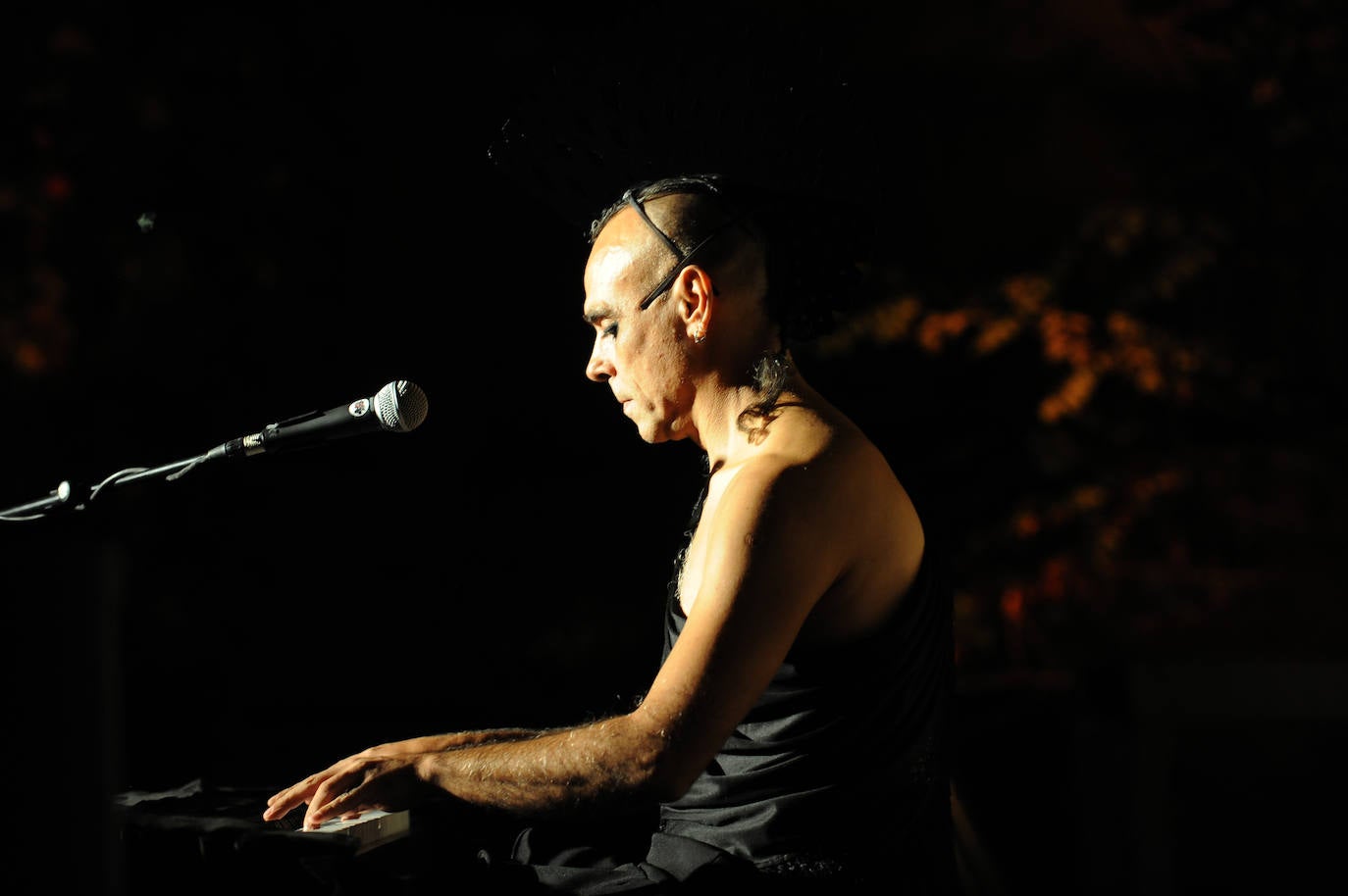 Así fue la actuación de El Trío Caracol en el Patio Corsario de Girón