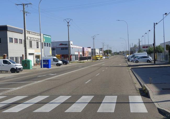 Calle Aluminio, que atraviesa el Polígono de San Cristóbal desde la autovía de Pinares hasta la avenida de Soria.