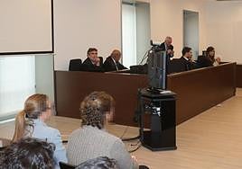 Las dos acusadas, en la vista en la Audiencia.