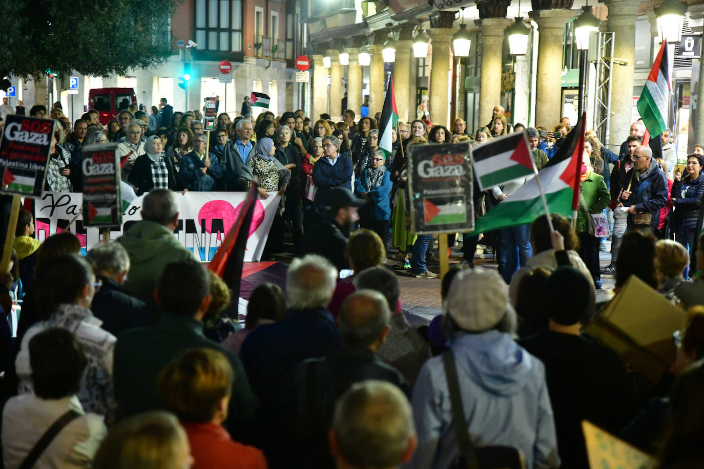 La concentración en apoyo al pueblo palestino realizada en Fuente Dorada