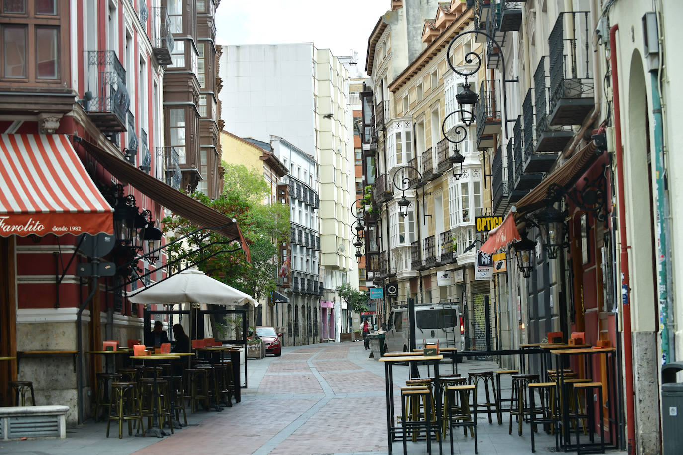 Callejeando por Valladolid: calle Núñez de Arce