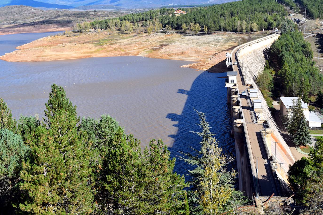 El embalse de Aguilar quiere recuperarse de la sequía