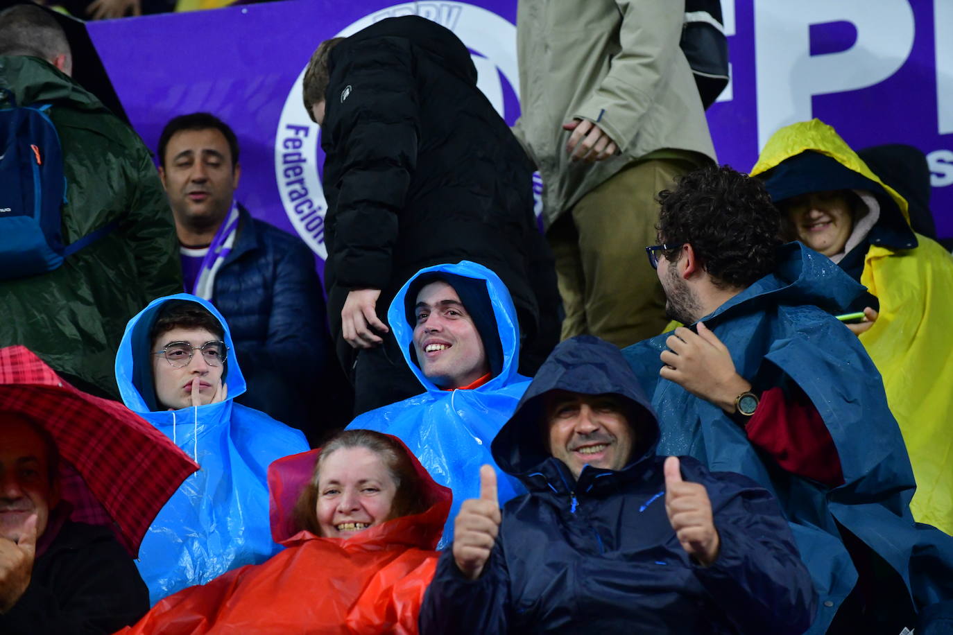 Búscate en las gradas del José Zorrilla (1 de 4)