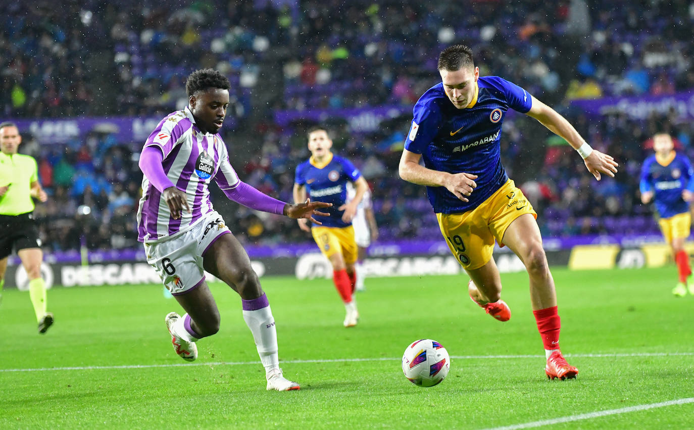 La victoria del Real Valladolid frente al Andorra, en imágenes