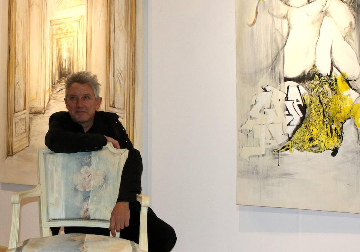 Luis Moro, en la exposición 'La esfera invisible'.