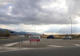 Zona en la que se construirá la rotonda de acceso a Prado del Hoyo.