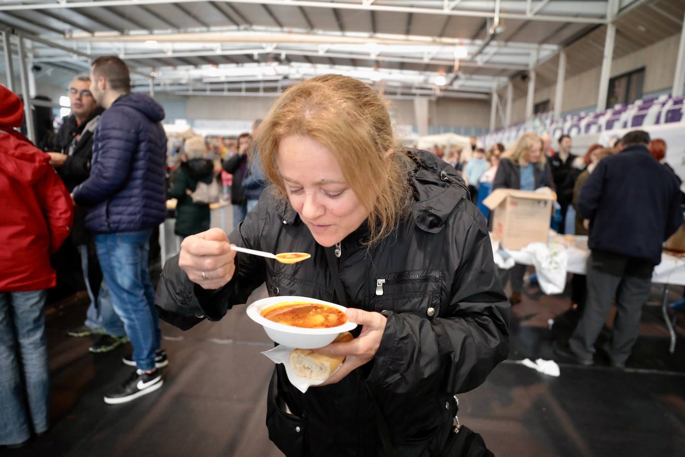 En imágenes, la III Feria Gastronómica de la Salchicha