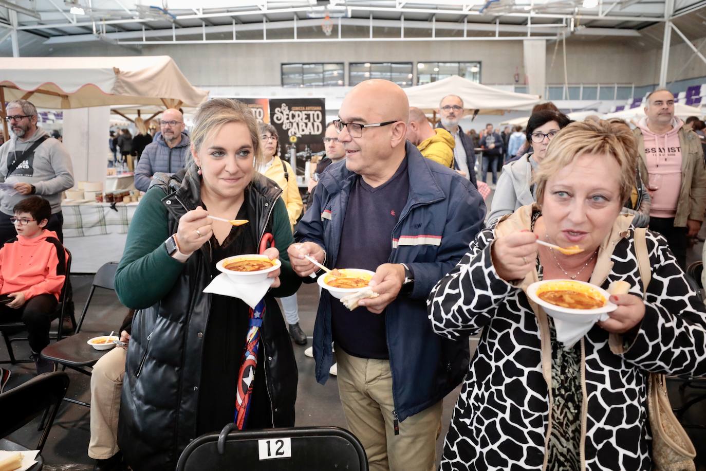 En imágenes, la III Feria Gastronómica de la Salchicha