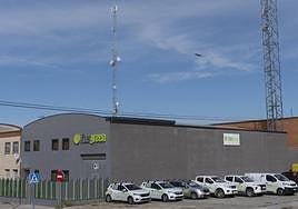 Instalaciones y flota de vehículos de Fibergreen.