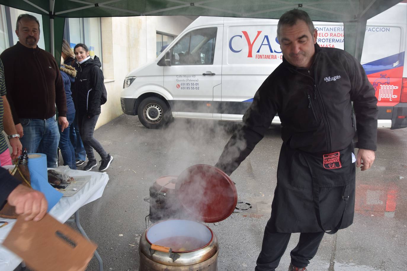 Amantes de la cocina ferroviaria se dan cita en Guardo