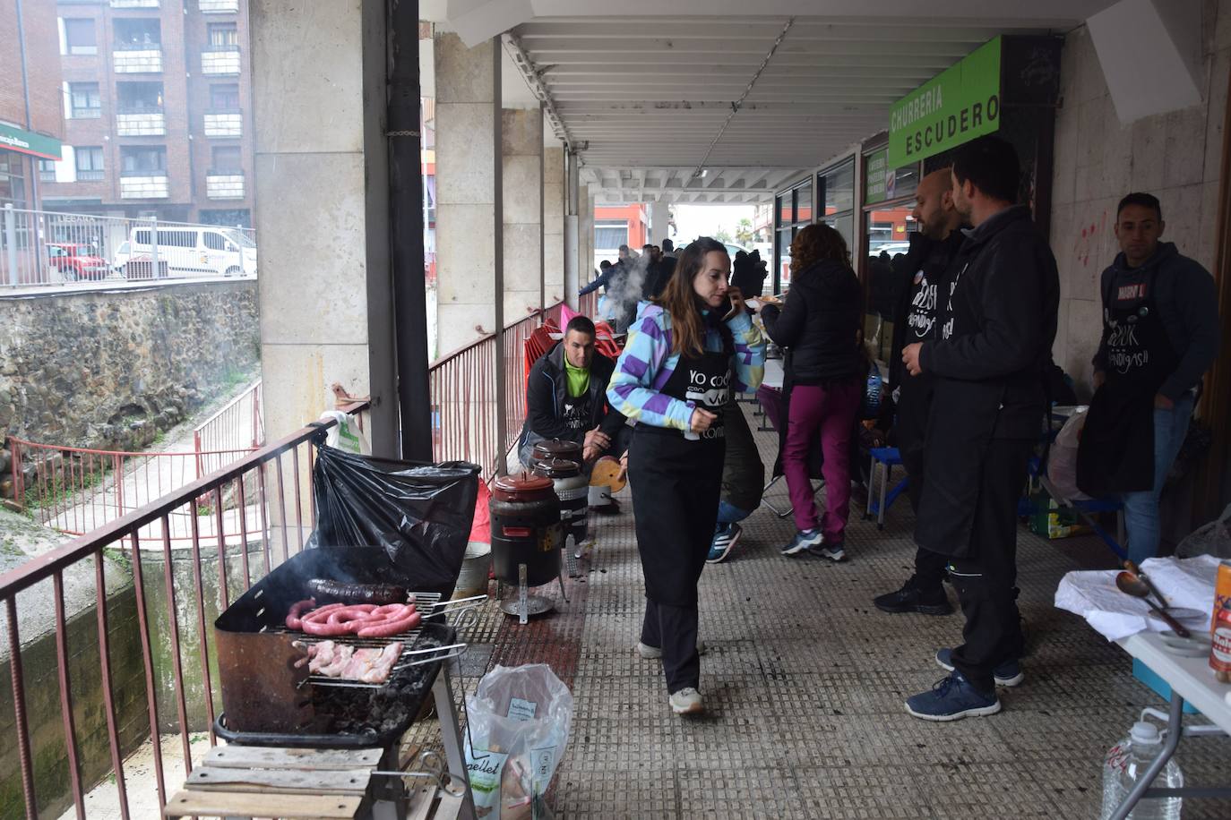 Amantes de la cocina ferroviaria se dan cita en Guardo