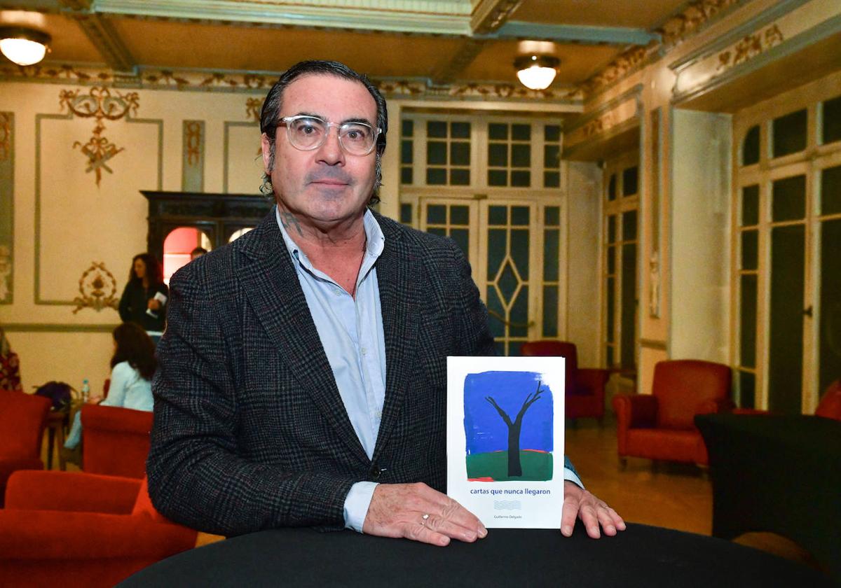 Guillermo Delgado, este martes en la presentación de su libro.